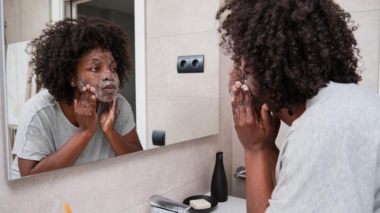 10 Simple Skincare Tips for Healthy, Glowing Skin